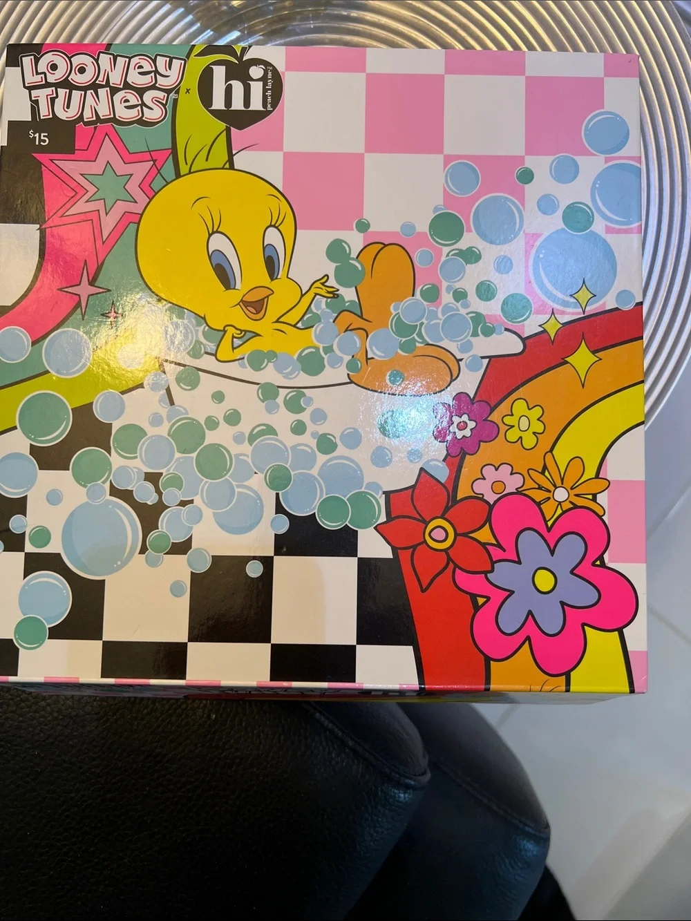 LOONEY TUNES HI TWEETY SPA BOX and 2 LOKAI Small Stretch rubber bracelets.